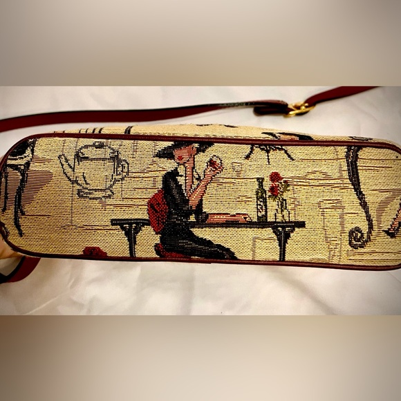 Adorable Small Purse from Brugge, Belgium, Hand Embroidered-Excellent Condition. - Picture 7 of 8